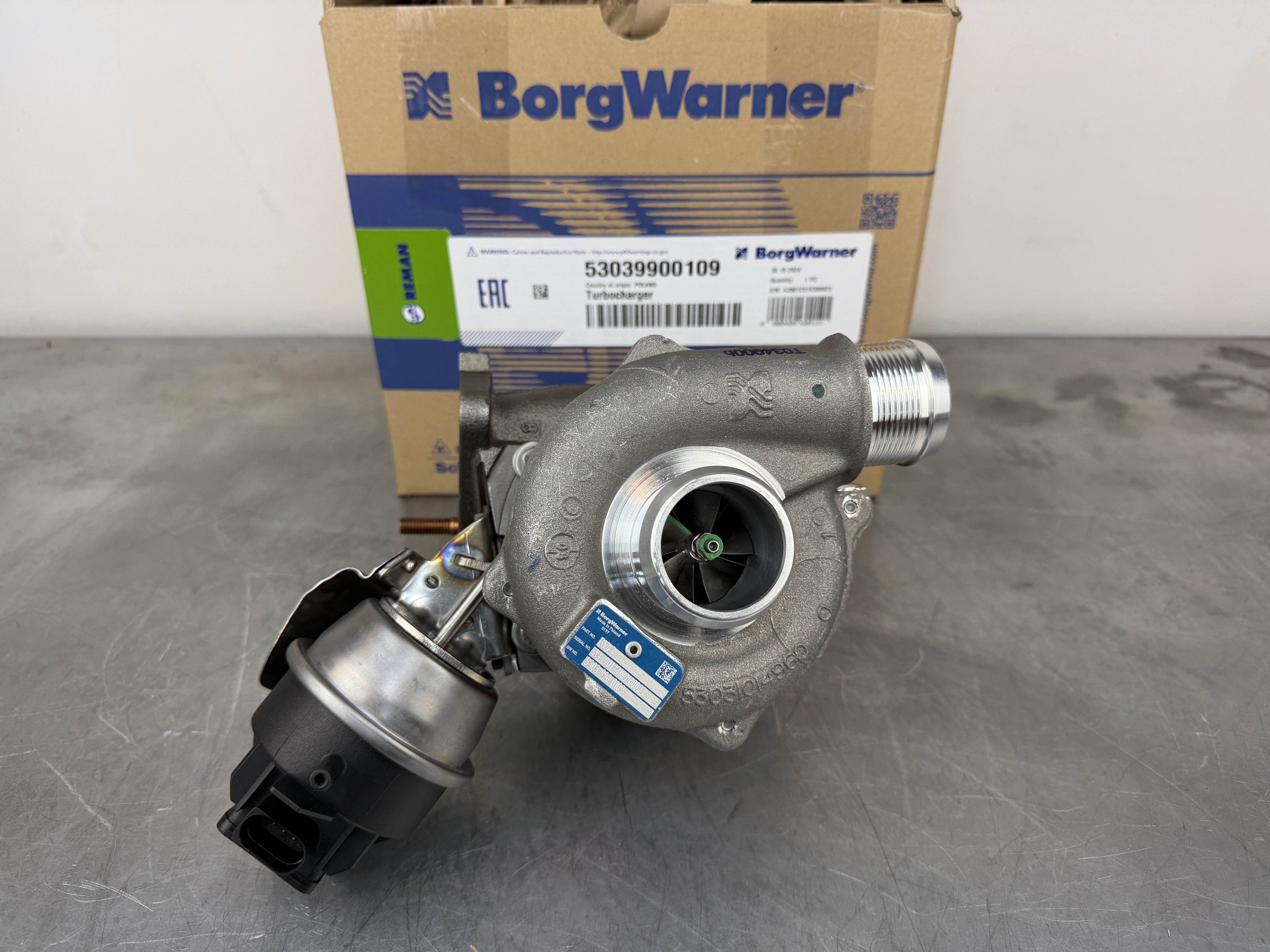 AUDI A4 2.0 CR TDI GYÁRI FELÚJÍTOTT TURBÓ