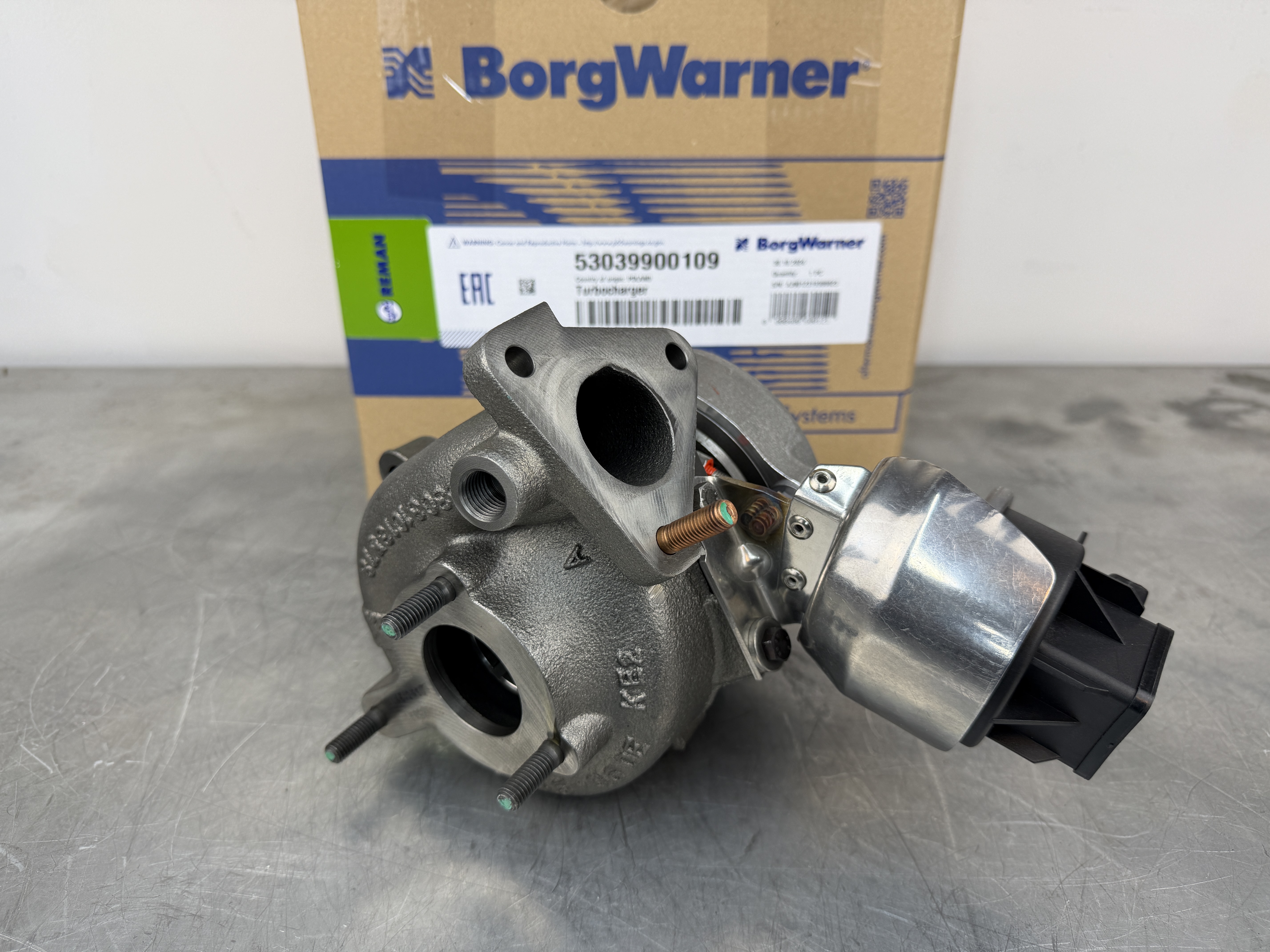 AUDI A4 2.0 CR TDI GYÁRI FELÚJÍTOTT TURBÓ